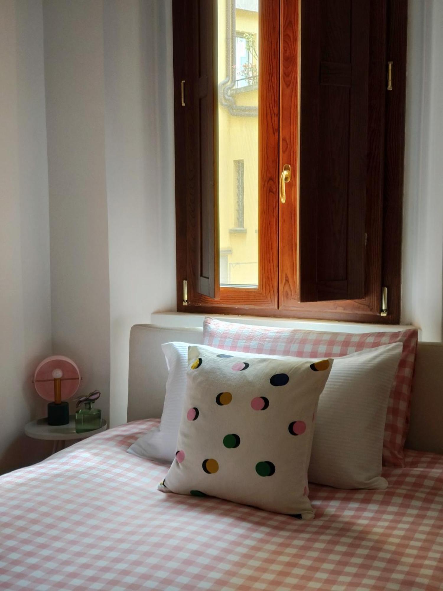 Fluere - Via Riva Reno Apartment โบโลญญา ภายนอก รูปภาพ